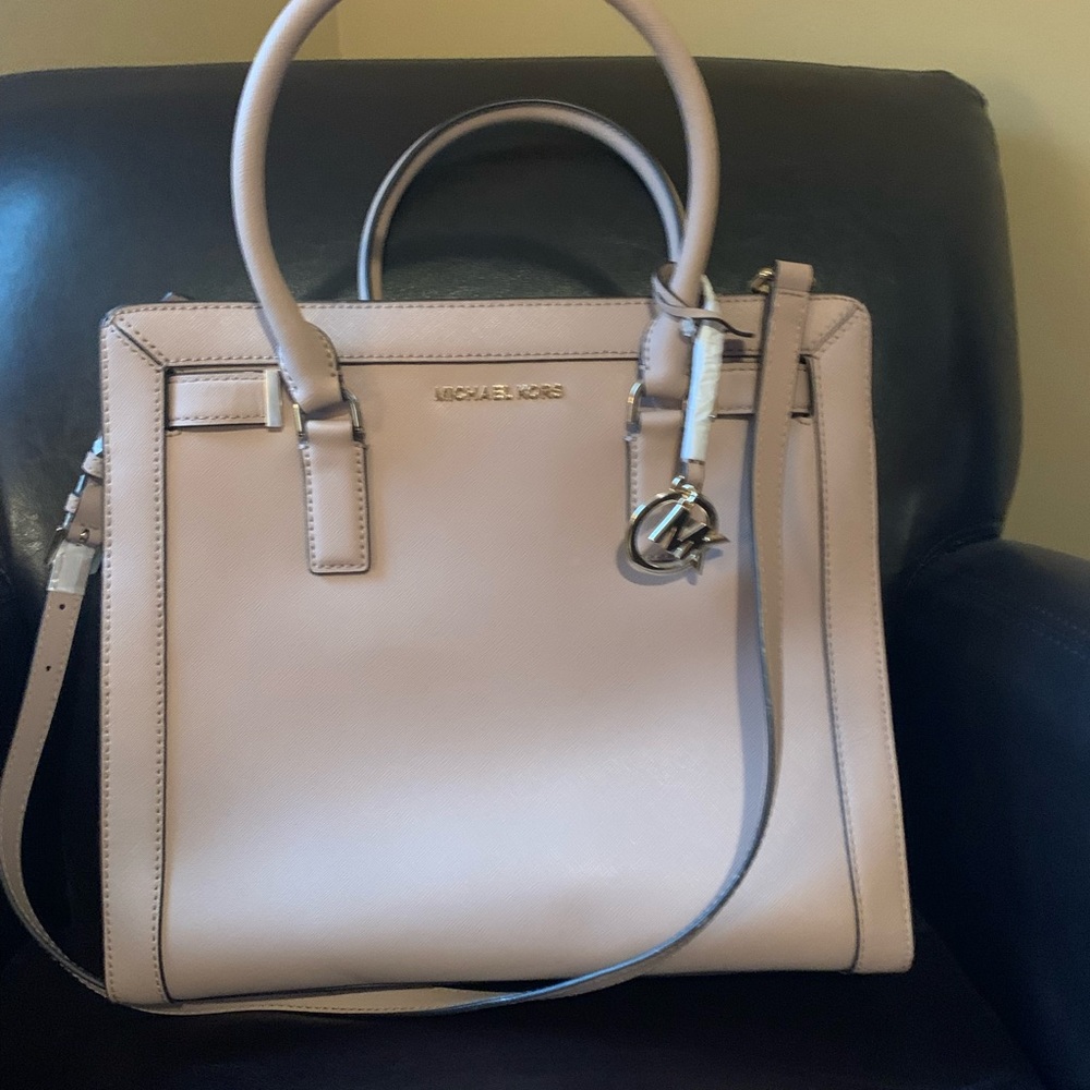 Michael Kors Satchel “Dillon”. Blush/taupe color. NWT.